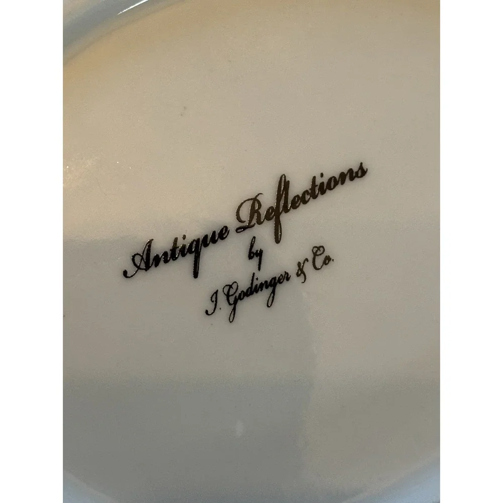 Antique Reflections I. Godinger Leaf Dish Floral  7.5